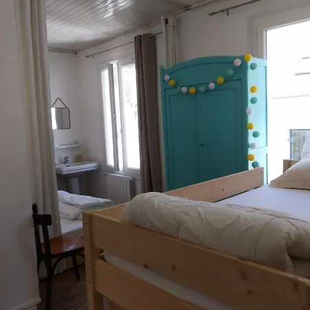 Holiday home Maison Entiere